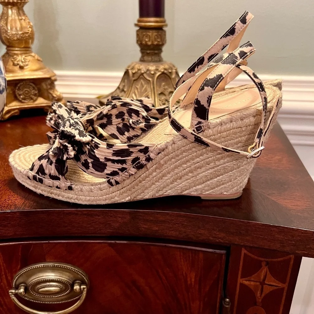 EUC Loeffler Randall Charley Leopard Knotted Bow Wedge Espadrille Sandals 8.5 B